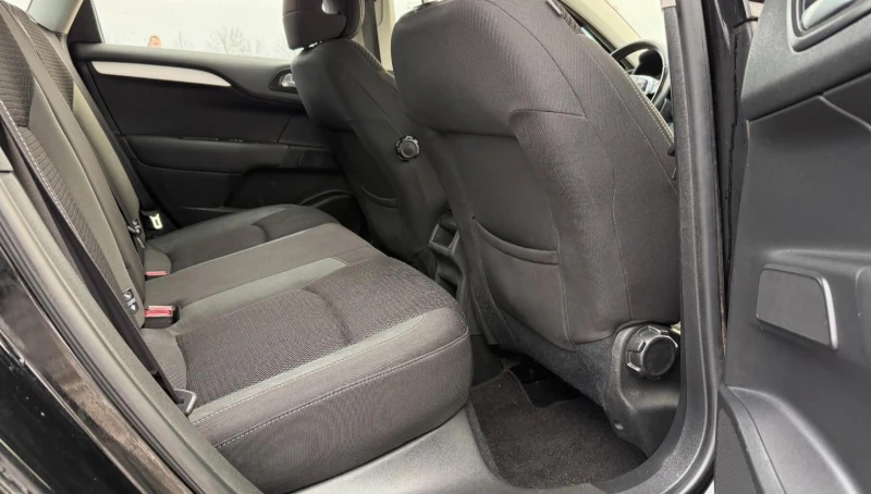 Citroen C4 1.6 HDI 92к.с. euro 5, снимка 9 - Автомобили и джипове - 52838814