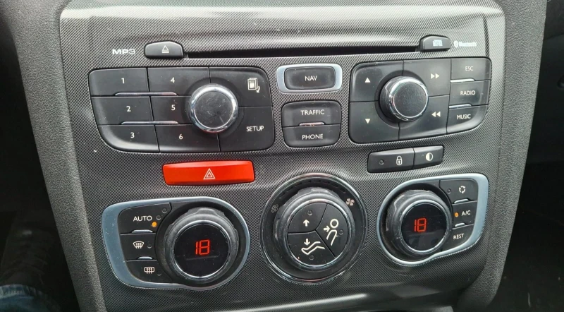 Citroen C4 1.6 HDI 92к.с. euro 5, снимка 7 - Автомобили и джипове - 52838814