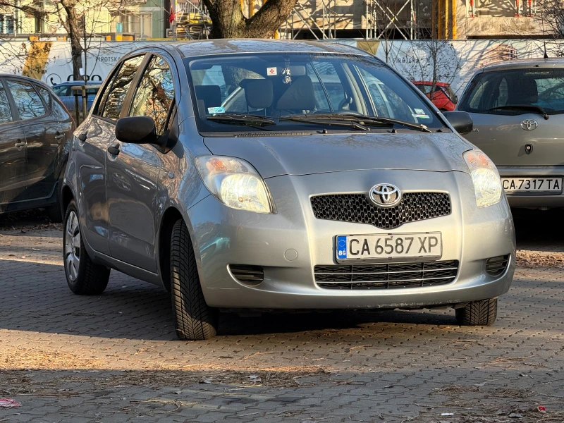 Toyota Yaris, снимка 2 - Автомобили и джипове - 52873640