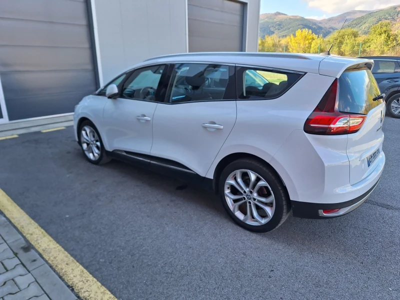 Renault Grand scenic, снимка 6 - Автомобили и джипове - 53063408