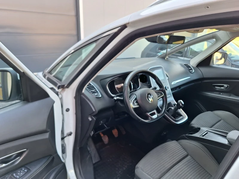 Renault Grand scenic, снимка 4 - Автомобили и джипове - 53063408