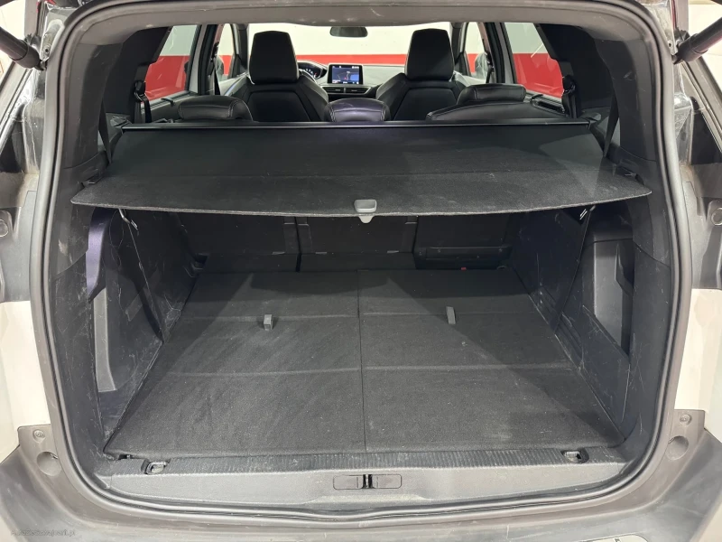 Peugeot 5008 GT LINE, снимка 9 - Автомобили и джипове - 53192862