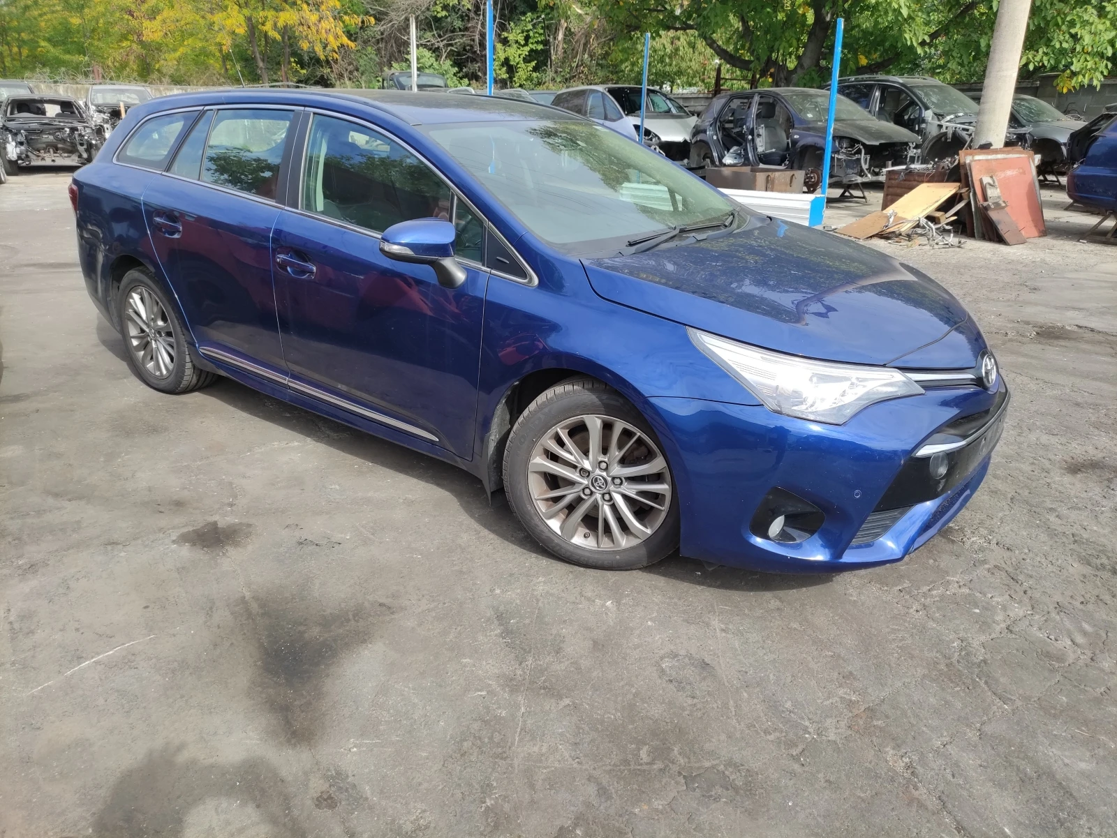 Toyota Avensis 1.6d4d 2.0d4d - изображение 10