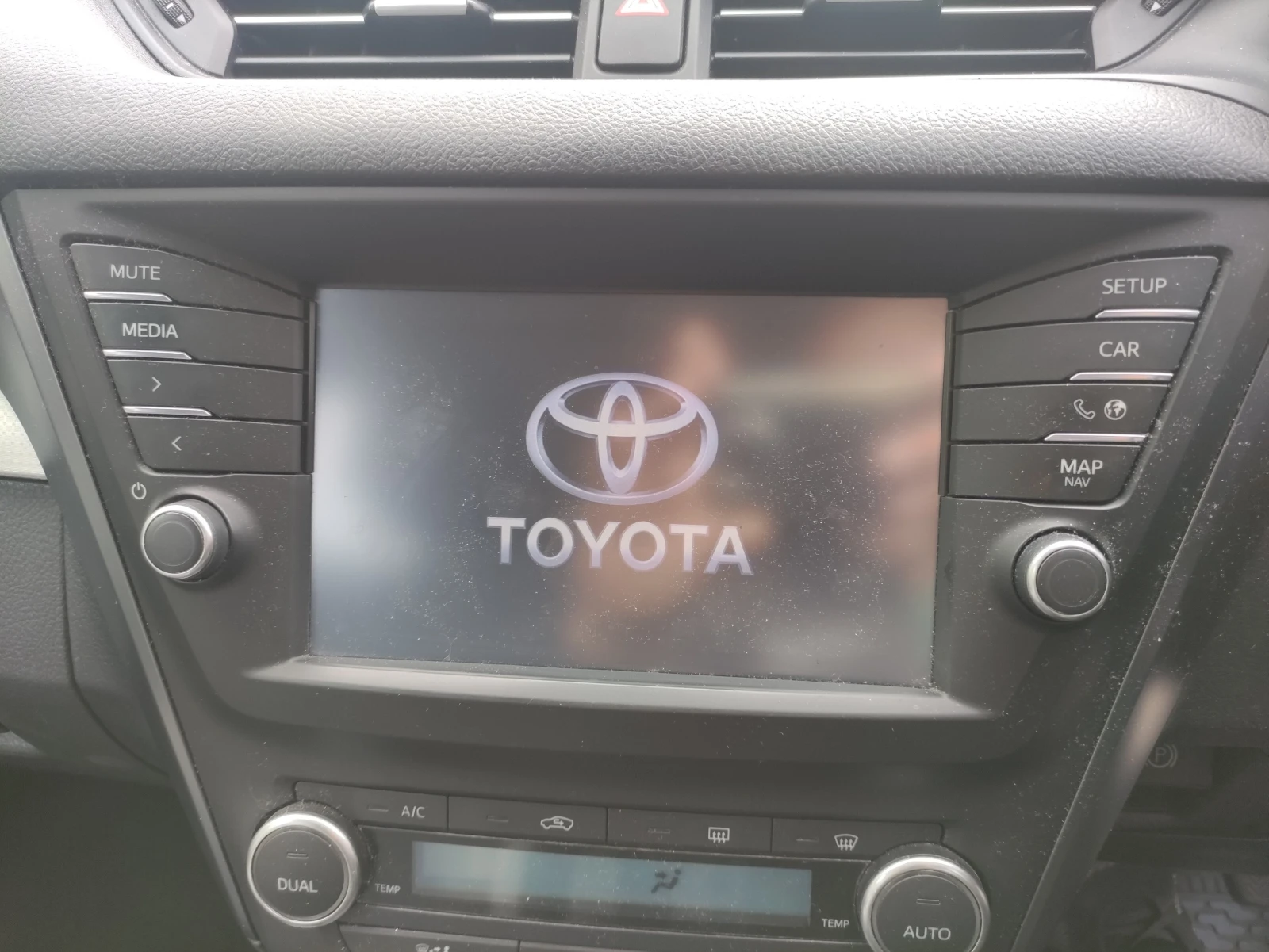 Toyota Avensis 1.6d4d 2.0d4d | Mobile.bg — изображение 14
