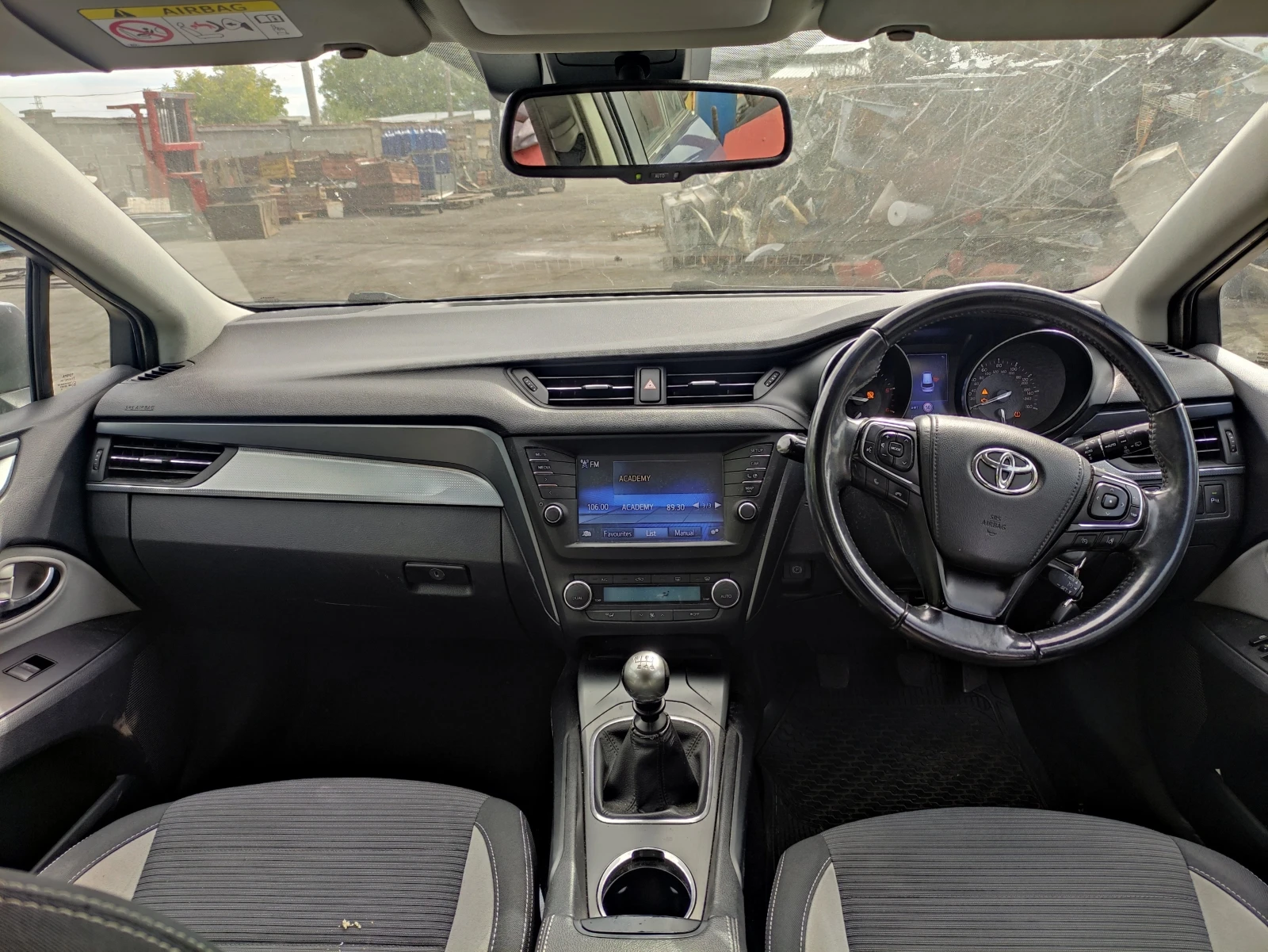 Toyota Avensis 1.6d4d 2.0d4d | Mobile.bg — изображение 13