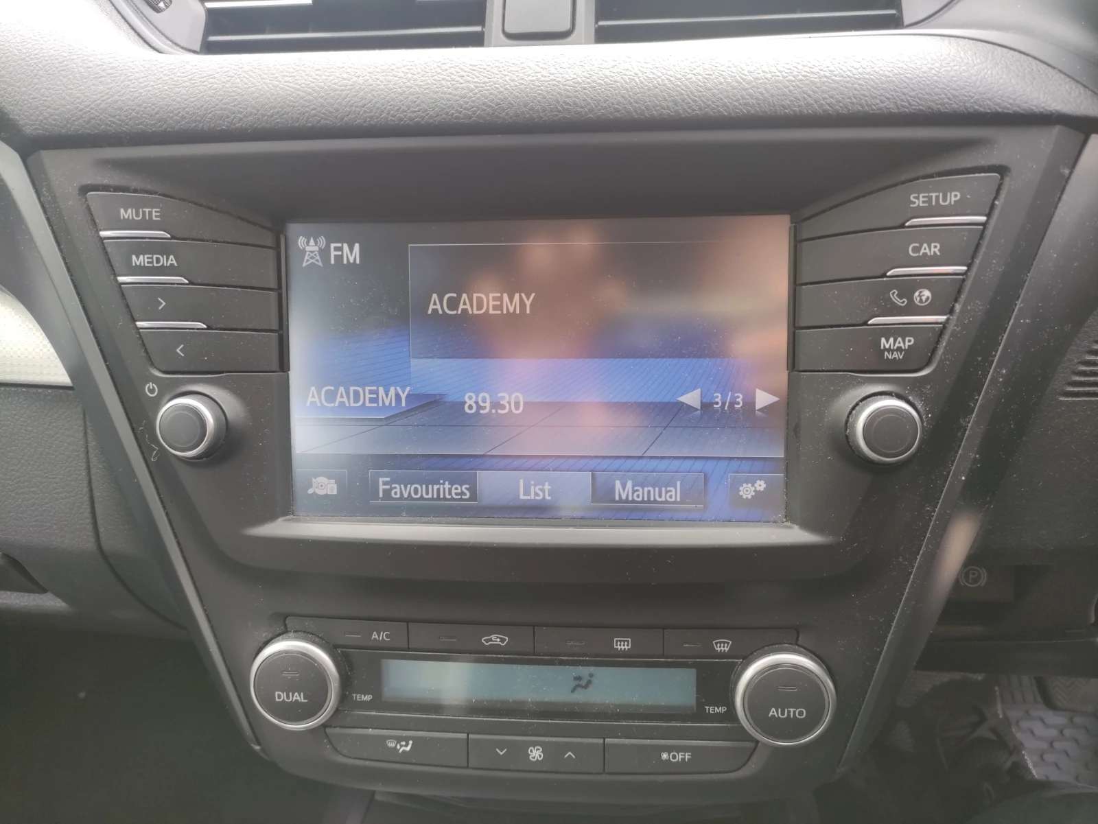 Toyota Avensis 1.6d4d 2.0d4d | Mobile.bg — изображение 16