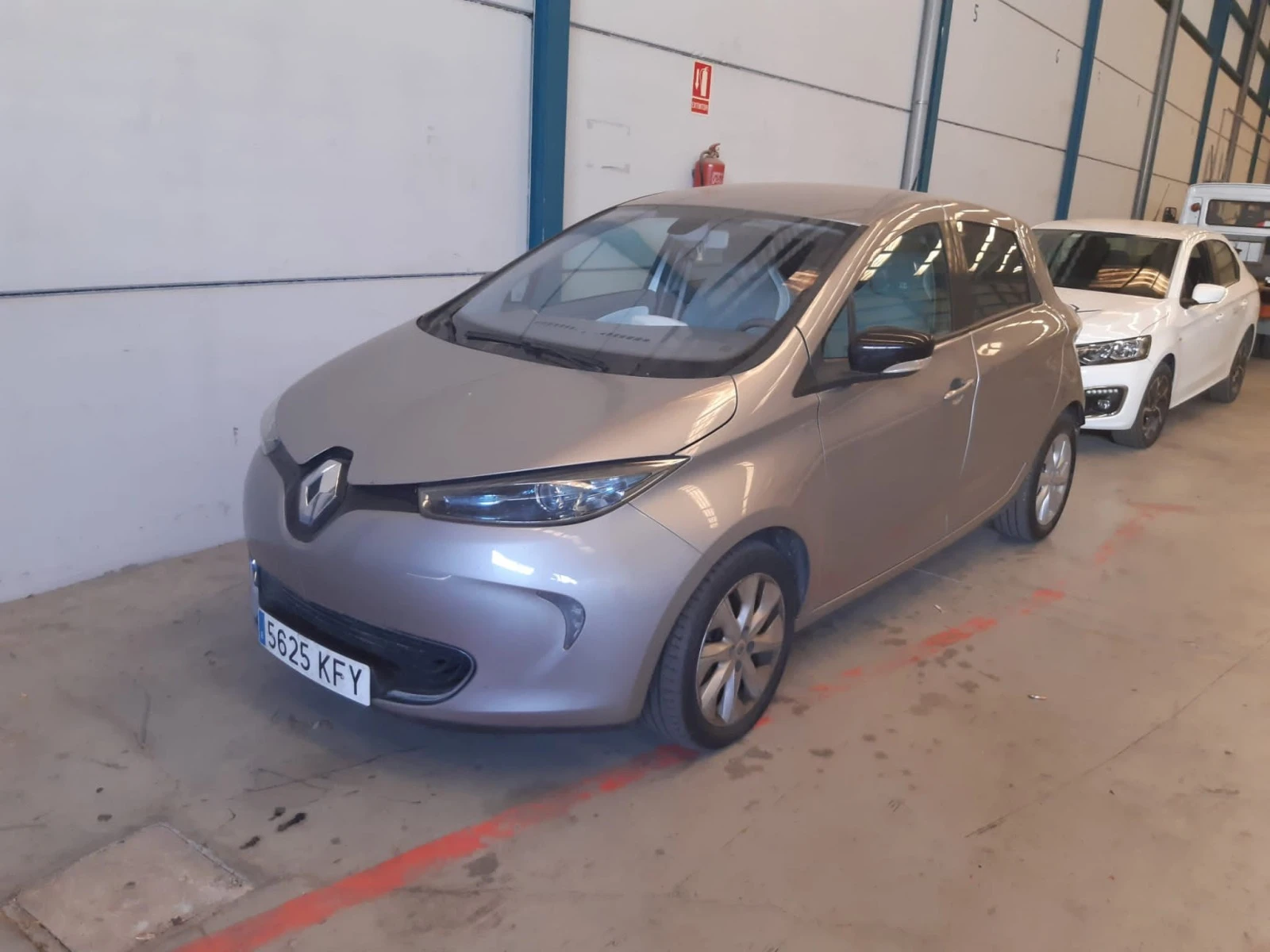 Renault Zoe ZE INTENSE   | Mobile.bg   16