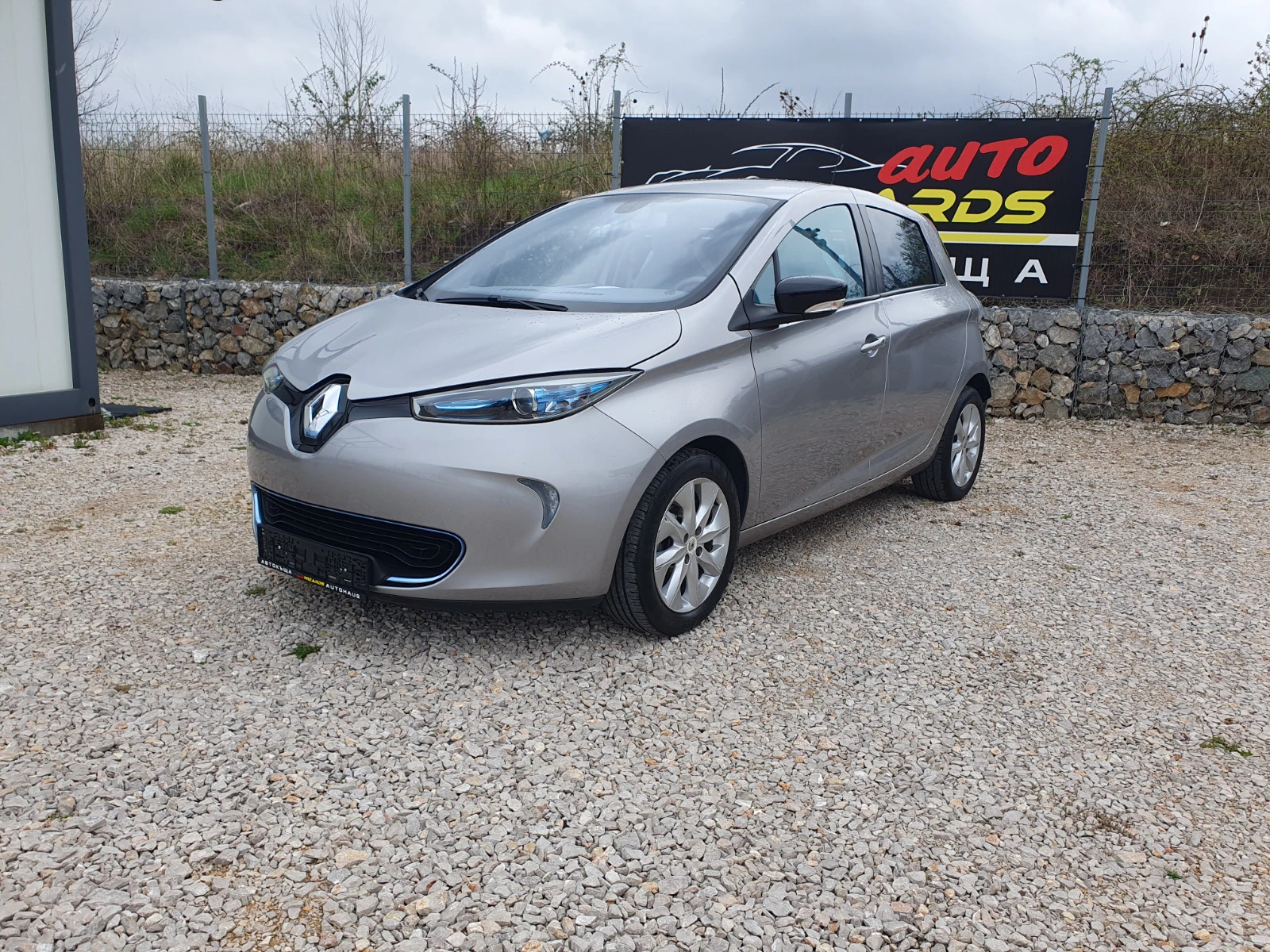 Renault Zoe ze intense - изображение 2