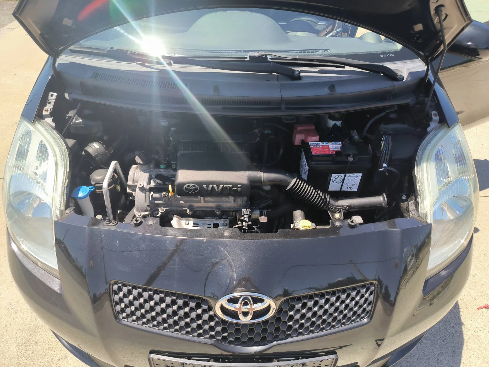 Toyota Yaris 1.3i-Gpl-Euro-4 - изображение 9