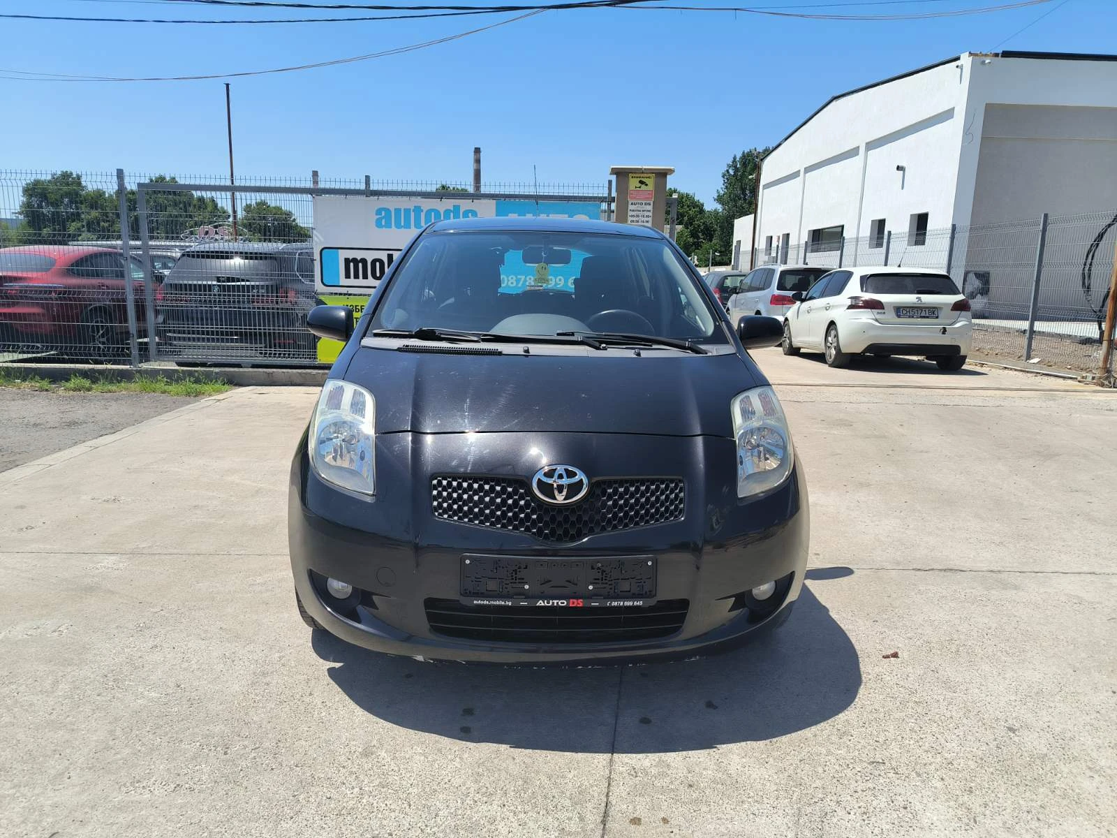 Toyota Yaris 1.3i-Gpl-Euro-4 - изображение 2