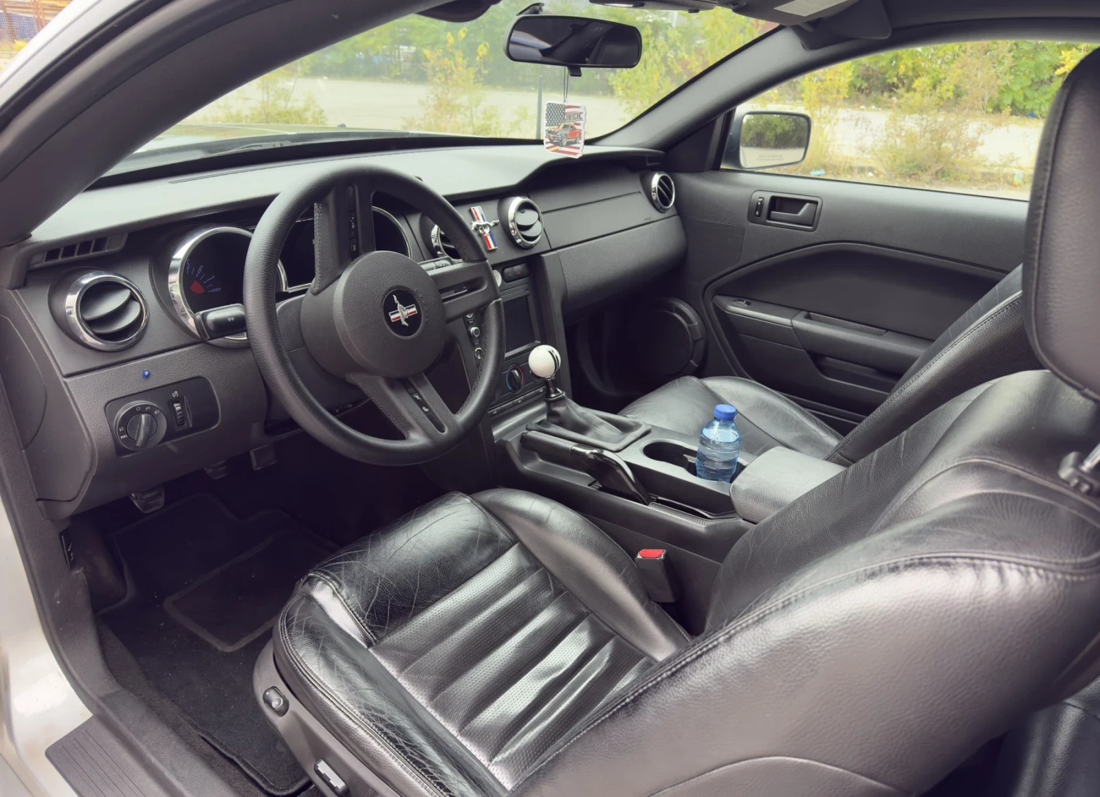 Ford Mustang 4.6 GT - изображение 10