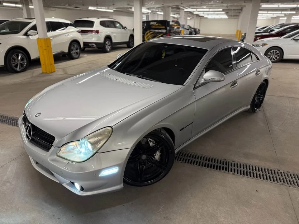 Mercedes-Benz CLS 55 AMG CARFAX АВТО КРЕДИТ  - изображение 3