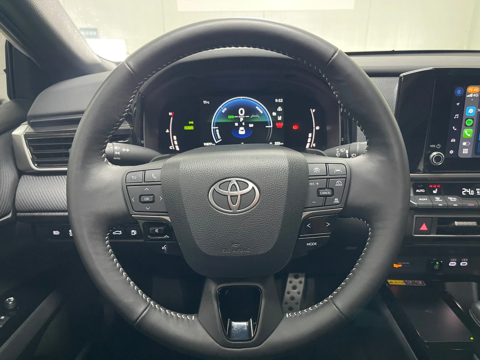 Toyota Camry * 2025* HYBRID * 11 900*  | Mobile.bg   12