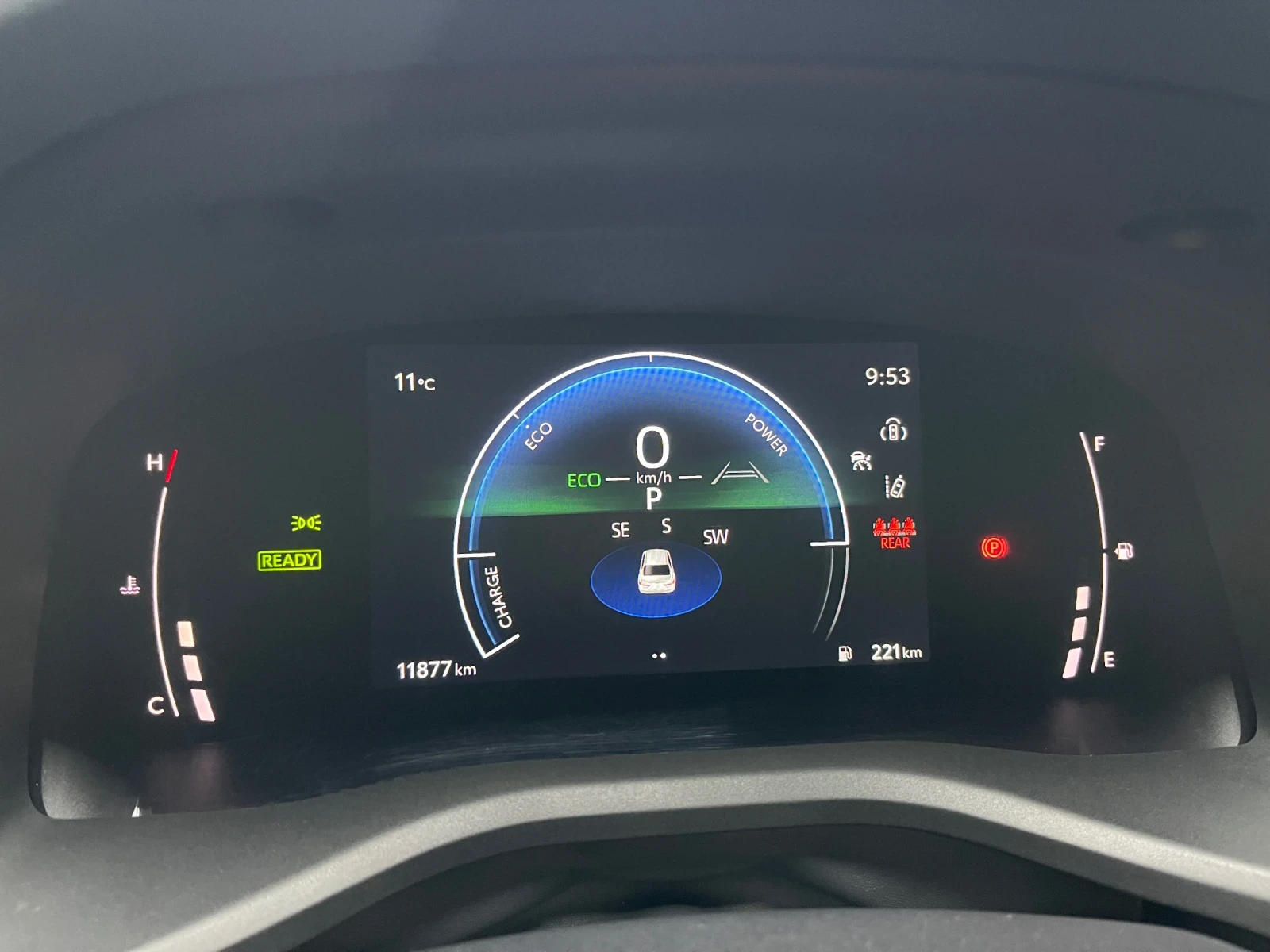 Toyota Camry * 2025* HYBRID * 11 900*  | Mobile.bg   13