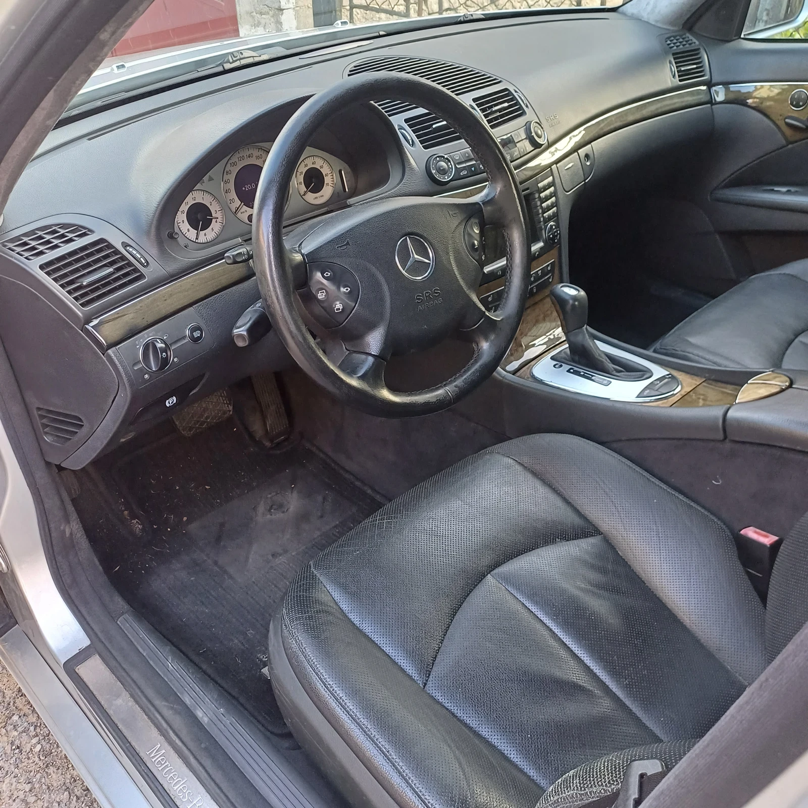 Mercedes-Benz E 500 | Mobile.bg   10