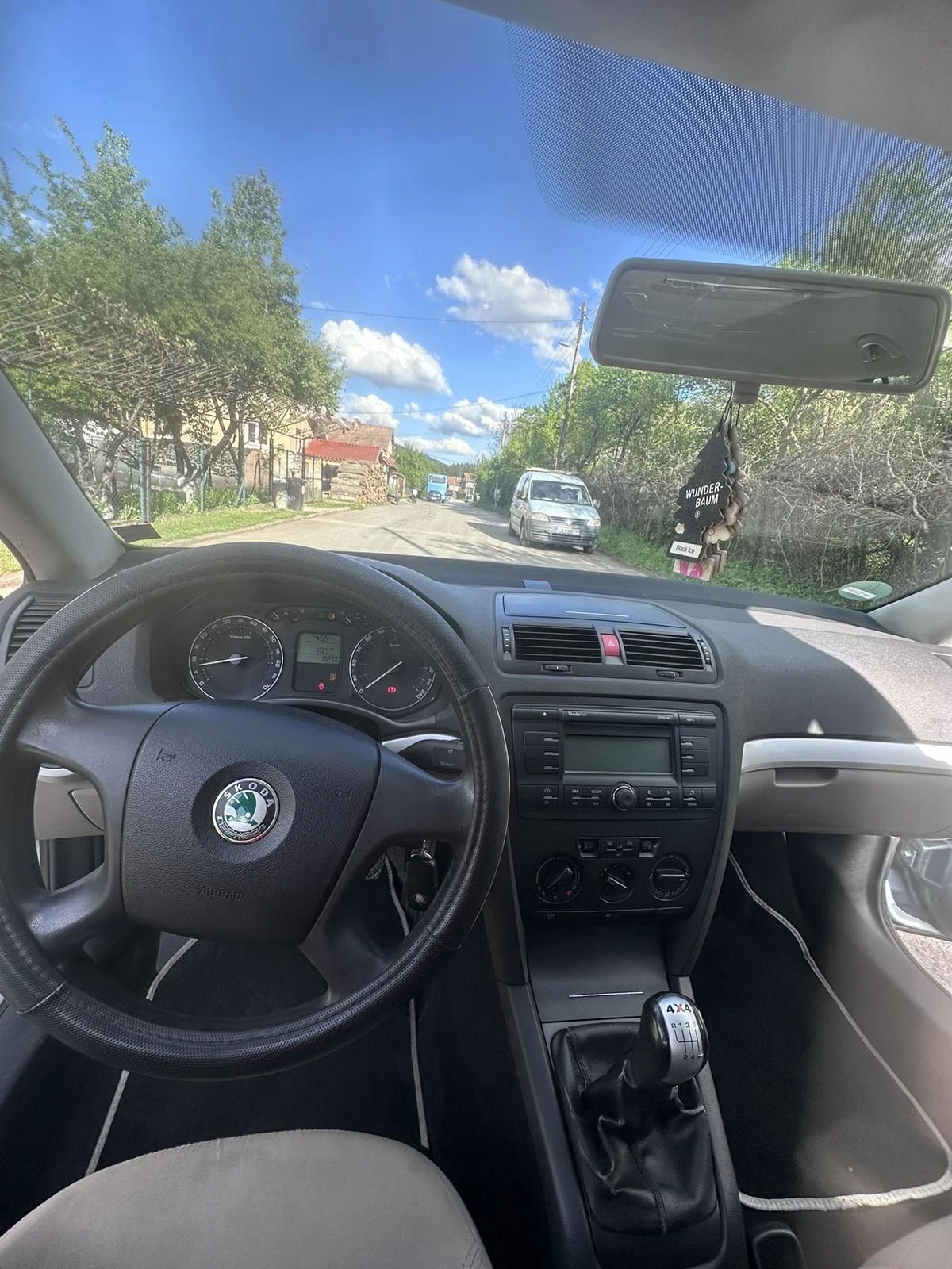 Skoda Octavia 2.0 i 4x4 - изображение 7