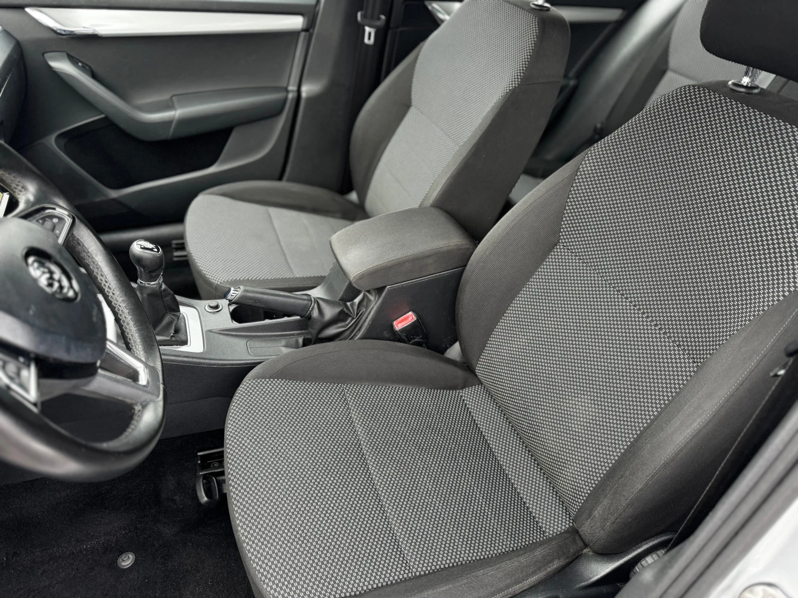 Skoda Octavia 1.6TDI 110kc   | Mobile.bg   12