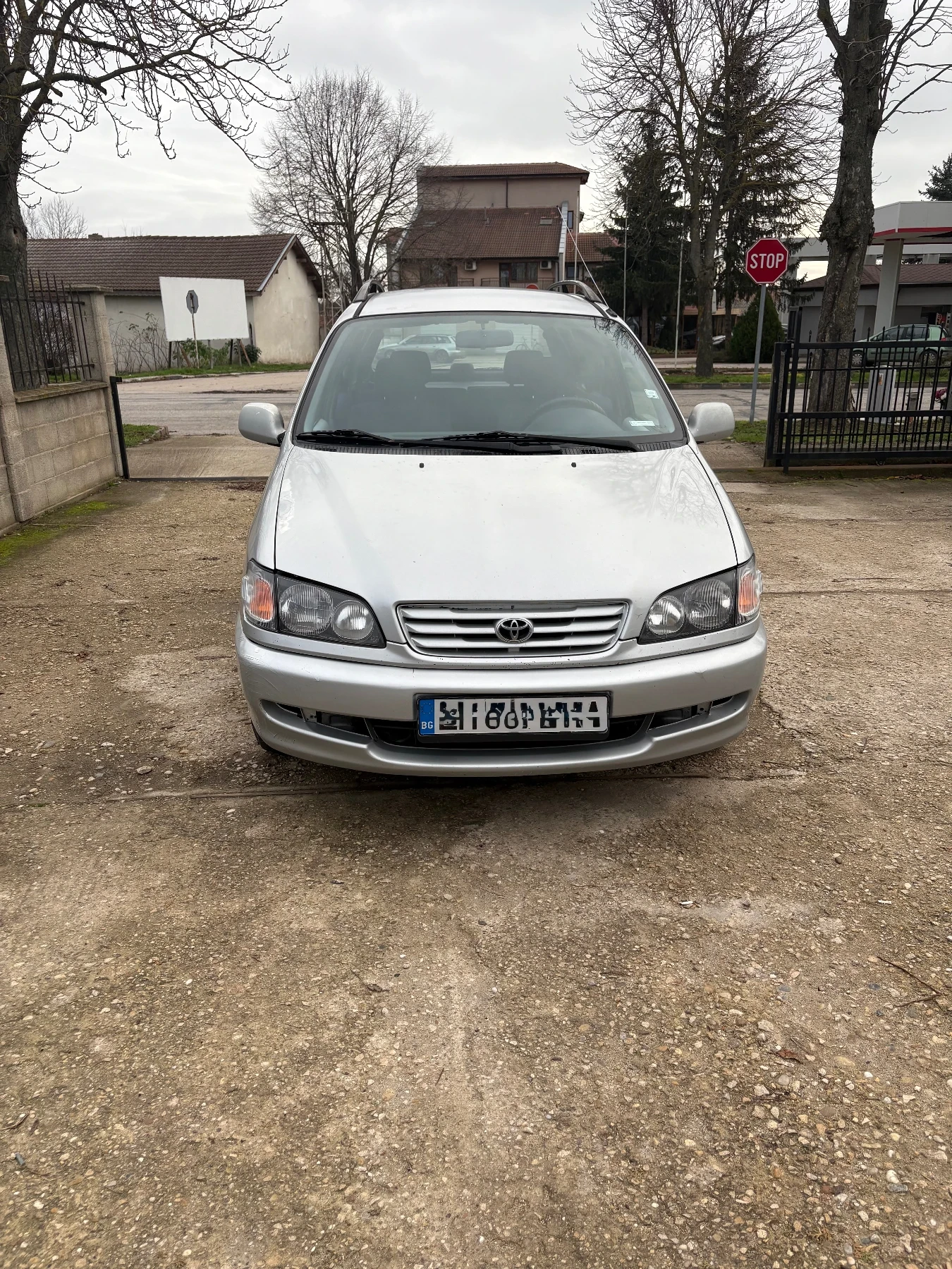 Toyota Picnic 2.2 TD - изображение 2