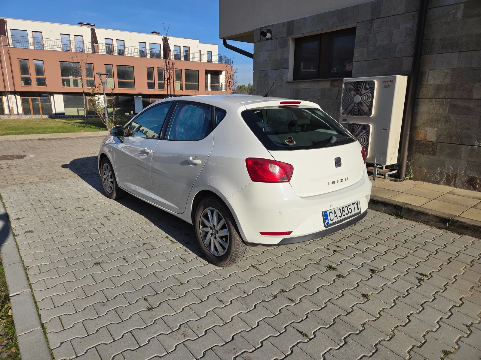 Seat Ibiza  - изображение 6