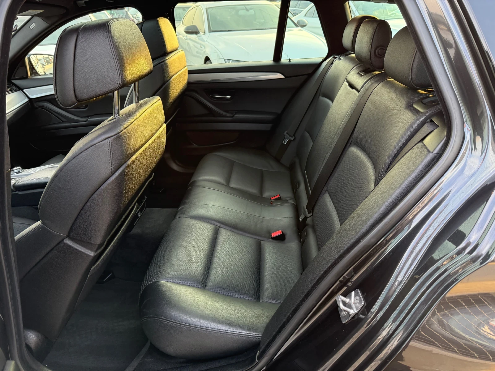 BMW 535 D* 313�.�* 4x4* M Pack* 2013�* ����* FULL FULL MAX | Mobile.bg � ����������� 13