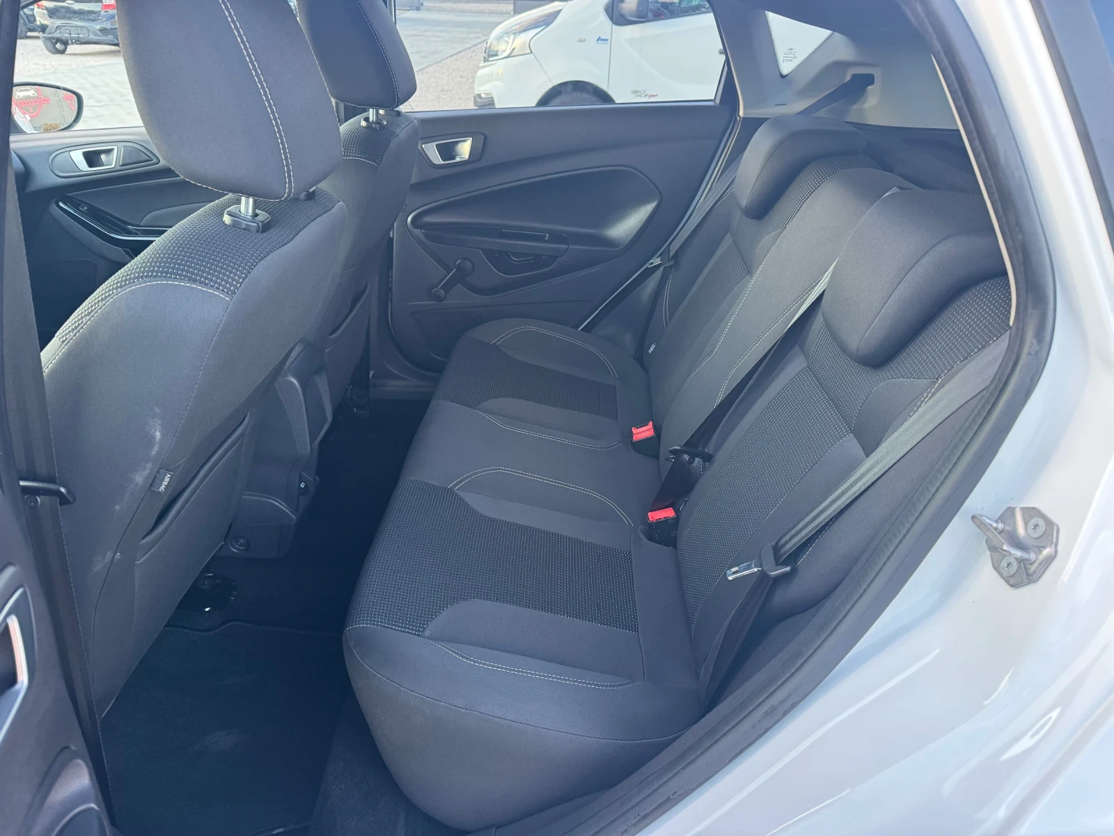 Ford Fiesta 1.5TDCI TITANIUM TOP EURO-6 | Mobile.bg � ����������� 14