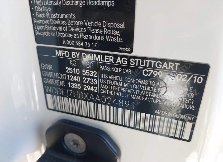 Mercedes-Benz C 63 AMG, снимка 9 - Автомобили и джипове - 53818849