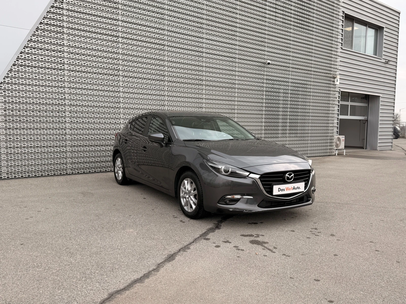 Mazda 3 2.2d SkyActiv, снимка 3 - Автомобили и джипове - 53994988