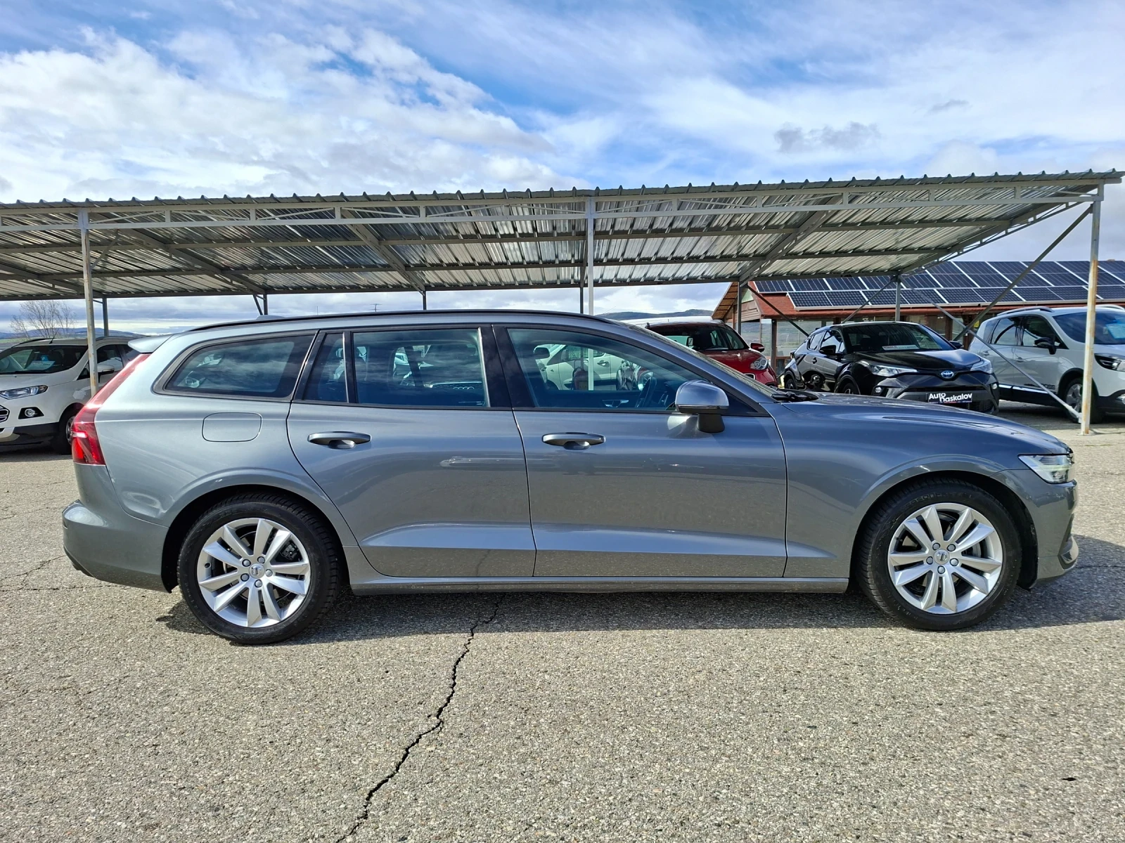 Volvo V60 2, 0 D3, снимка 5 - Автомобили и джипове - 54177508