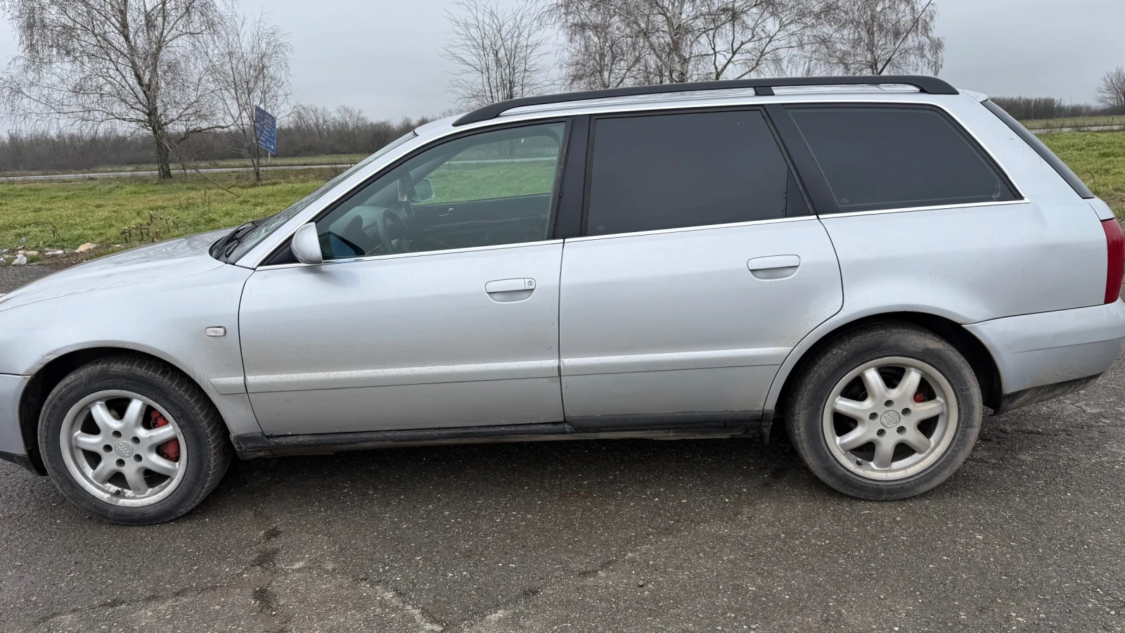 Audi A4 1.8T, снимка 3 - Автомобили и джипове - 54389955
