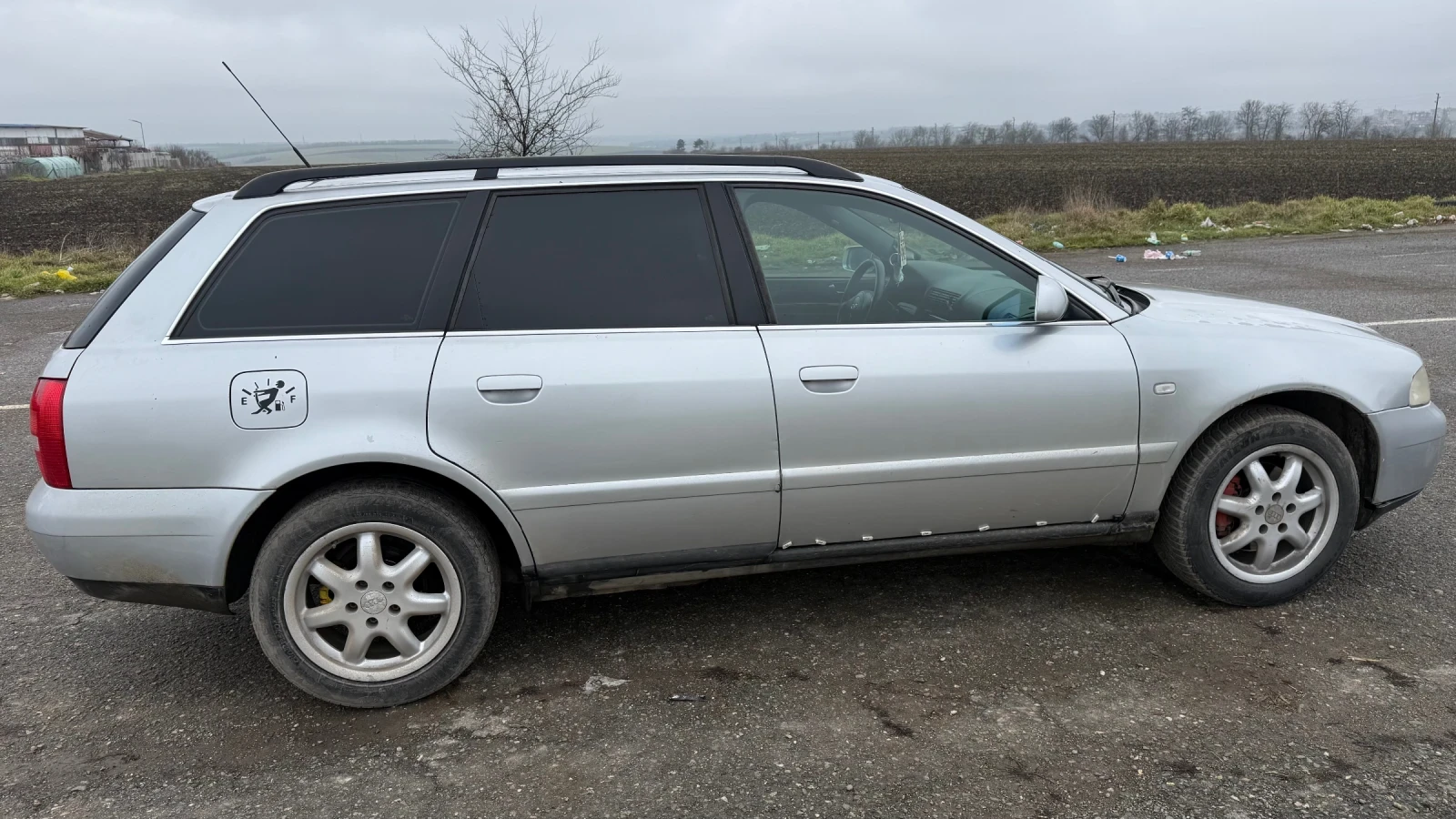 Audi A4 1.8T, снимка 2 - Автомобили и джипове - 54389955