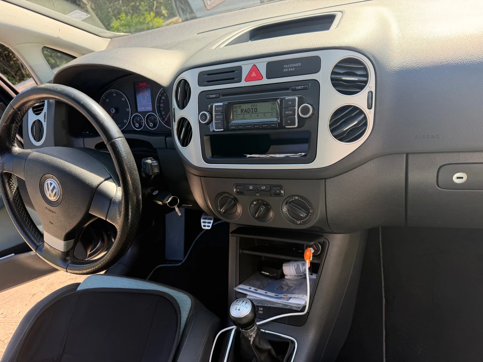 VW Golf Plus Cross, снимка 2 - Автомобили и джипове - 54442603