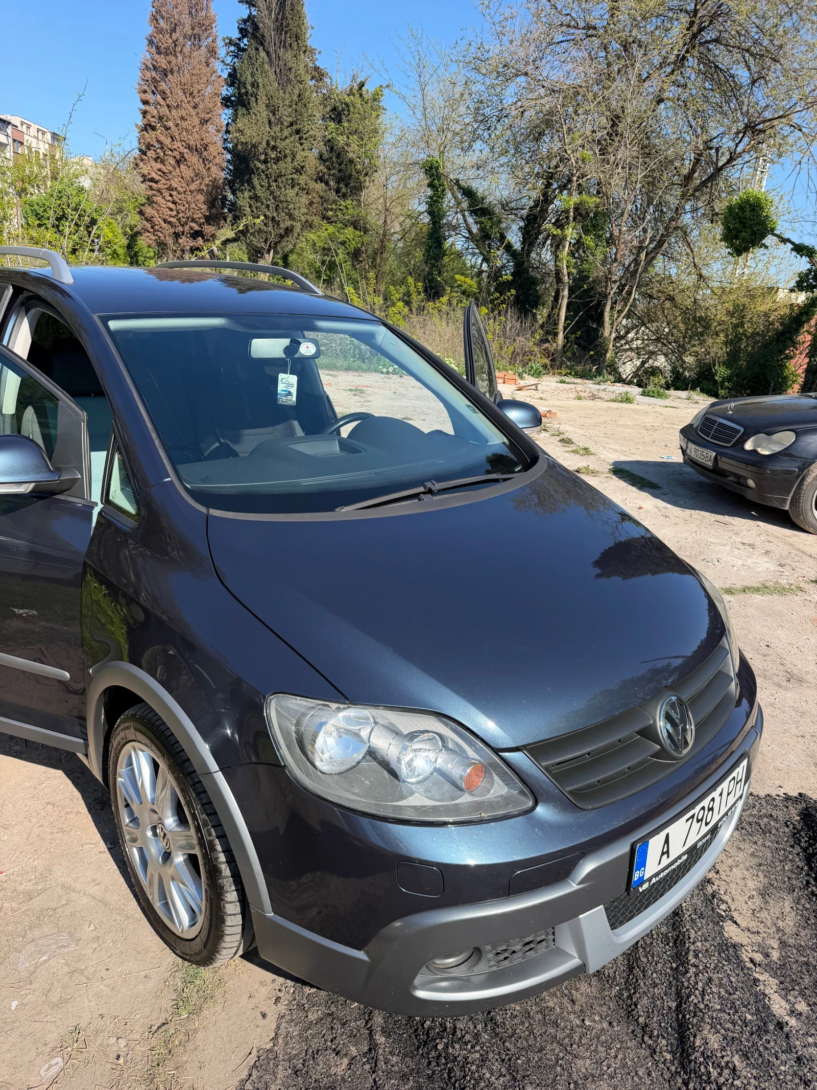 VW Golf Plus Cross, снимка 7 - Автомобили и джипове - 54442603