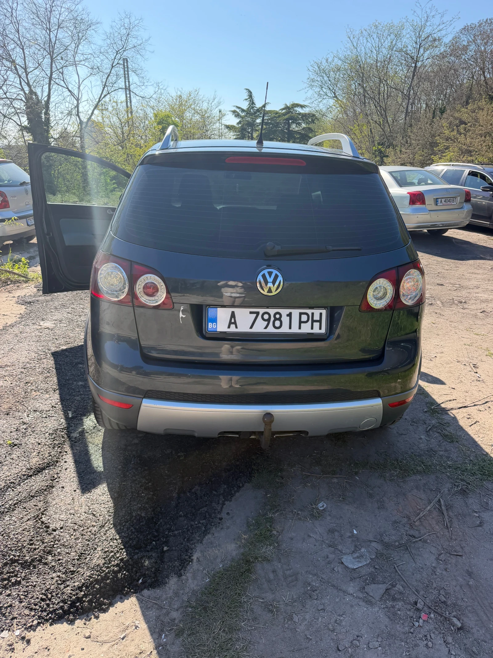 VW Golf Plus Cross, снимка 8 - Автомобили и джипове - 54442603