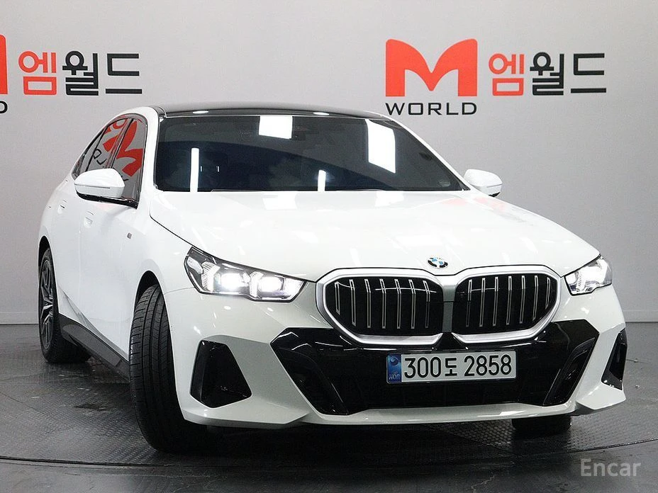 BMW 520, снимка 2 - Автомобили и джипове - 54460227