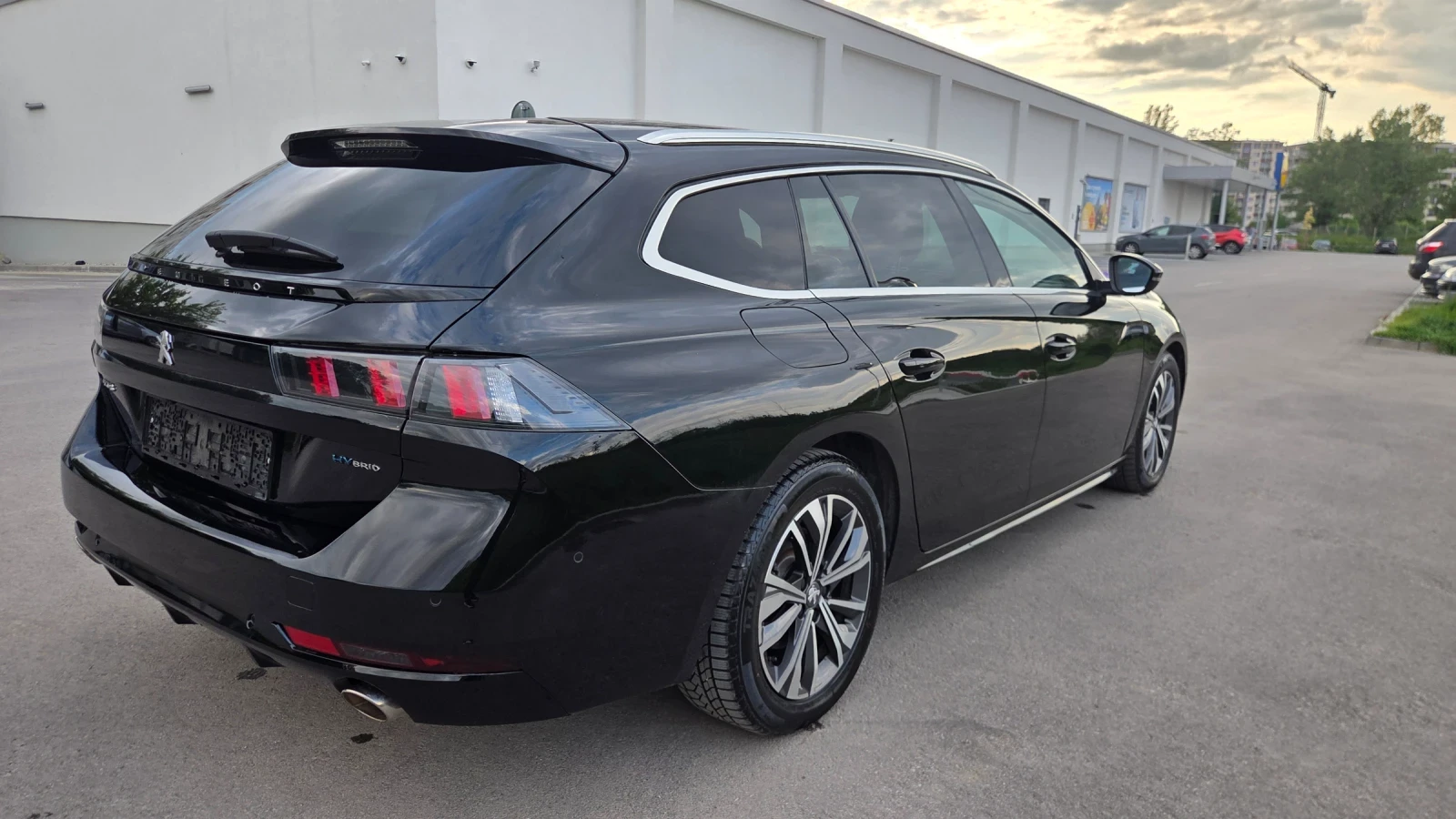 Peugeot 508 1.6 plug in hybrid 225кс., снимка 4 - Автомобили и джипове - 54634257