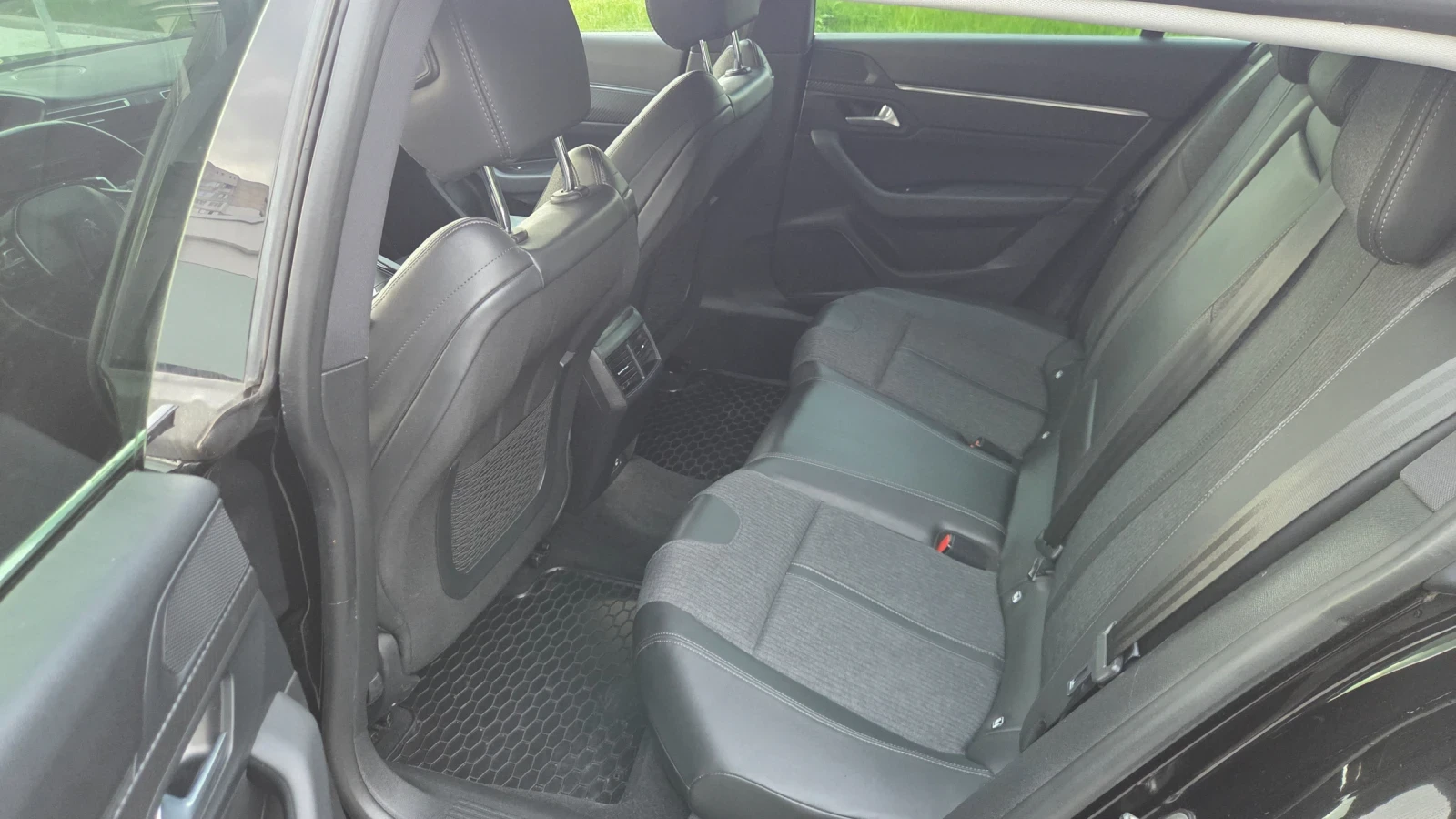 Peugeot 508 1.6 plug in hybrid 225кс., снимка 10 - Автомобили и джипове - 54634257