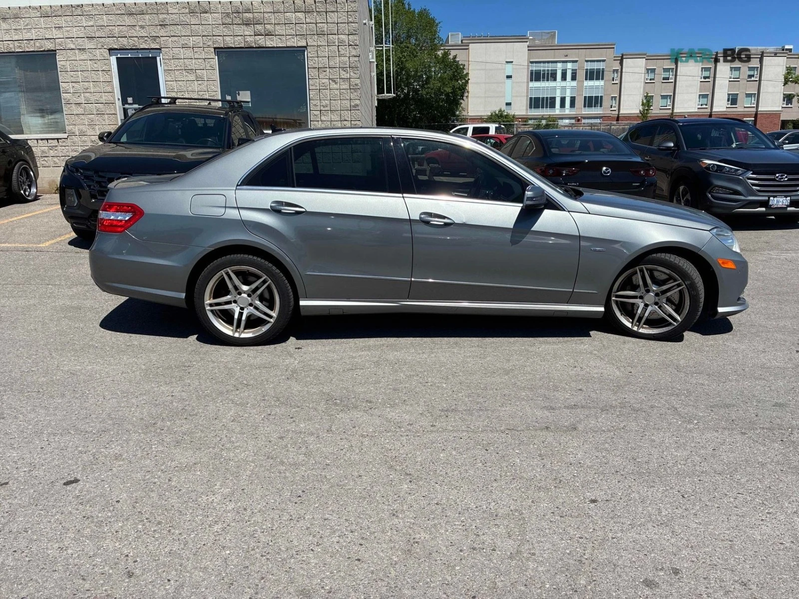 Mercedes-Benz E 500 550 * AвтоКредит * (ЦЕНА ДО БГ), снимка 4 - Автомобили и джипове - 54830642