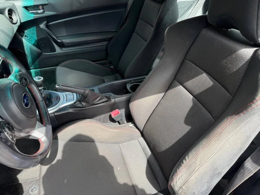 Subaru BRZ Premium RWD, снимка 9 - Автомобили и джипове - 54875459