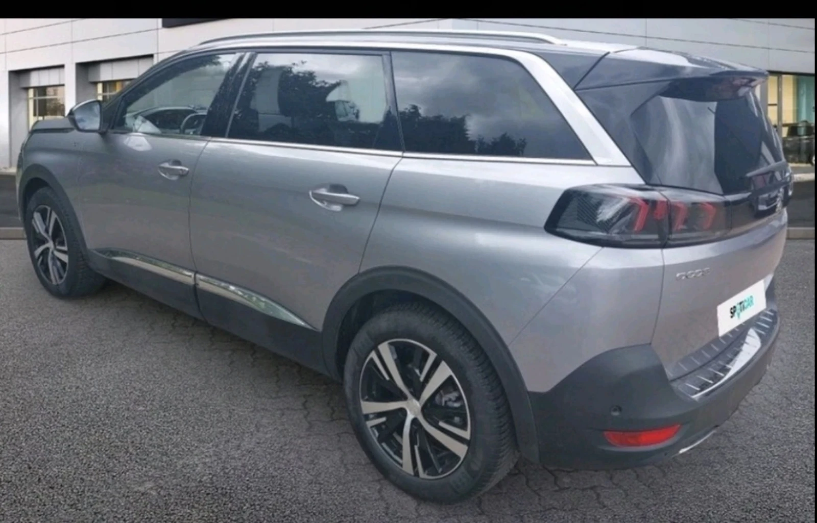 Peugeot 5008 GT Line 1.5, снимка 2 - Автомобили и джипове - 54918757