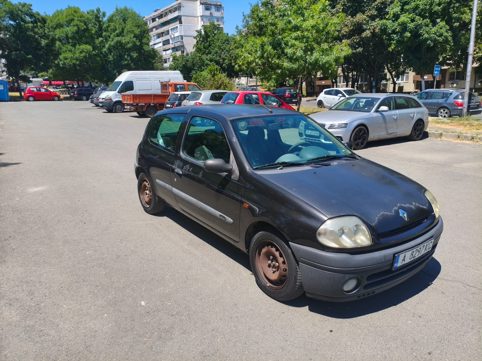 Renault Clio, снимка 4 - Автомобили и джипове - 55102972