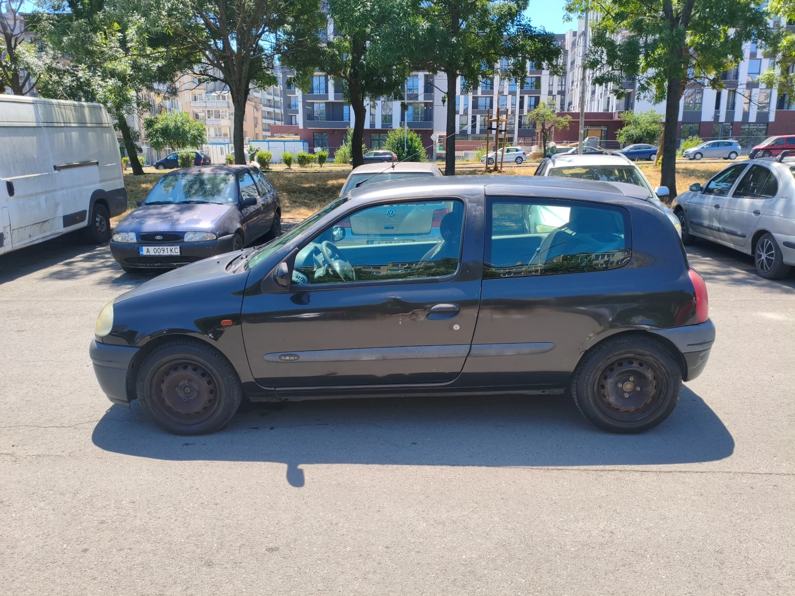 Renault Clio, снимка 2 - Автомобили и джипове - 55102972