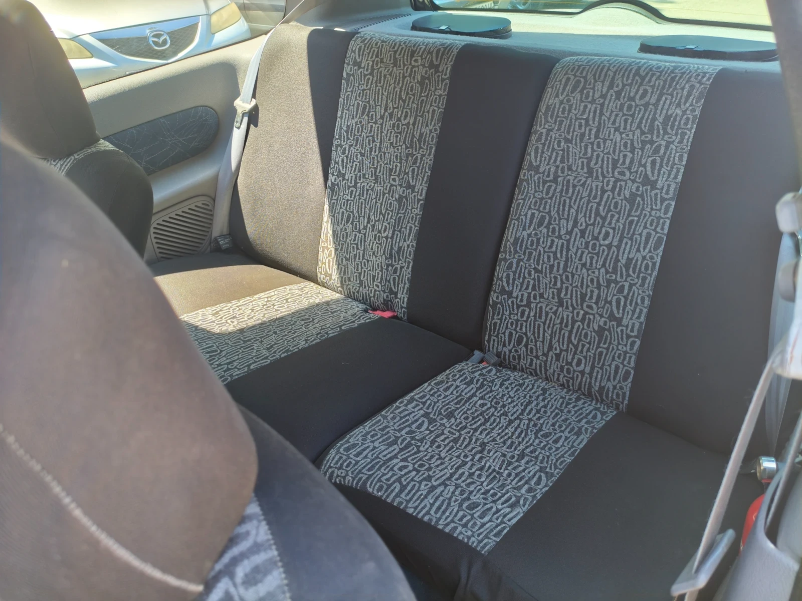 Renault Clio, снимка 12 - Автомобили и джипове - 55102972