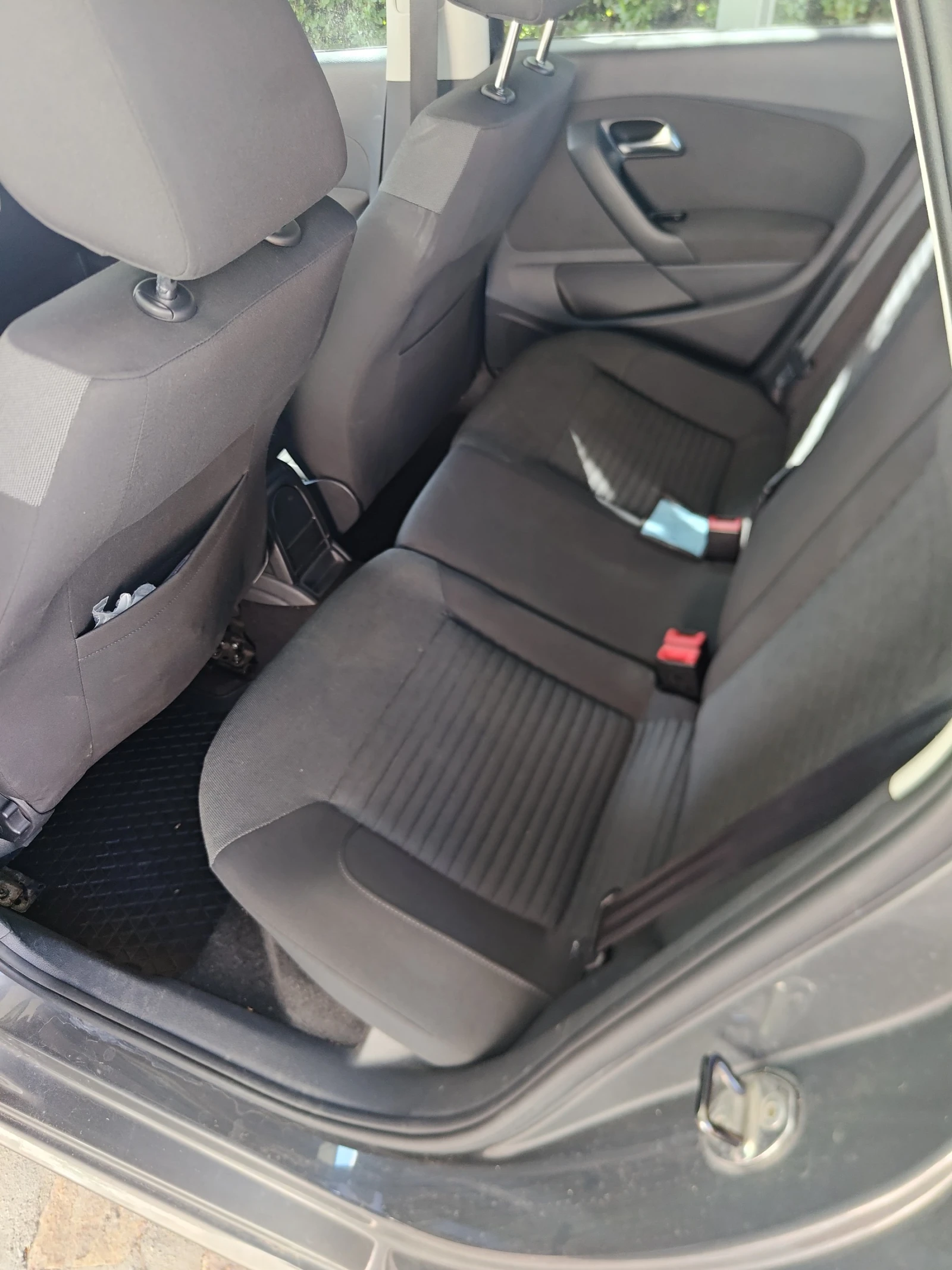 VW Polo, снимка 6 - Автомобили и джипове - 55207749