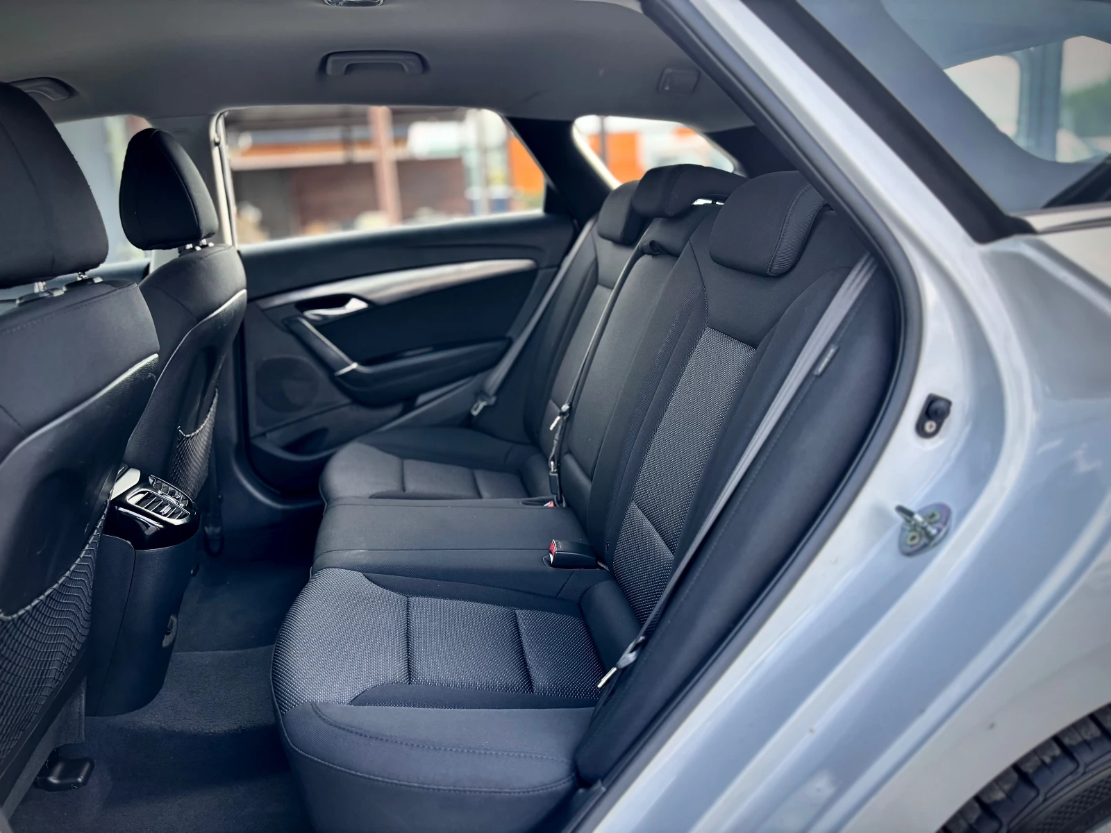 Hyundai I40, снимка 14 - Автомобили и джипове - 55568311