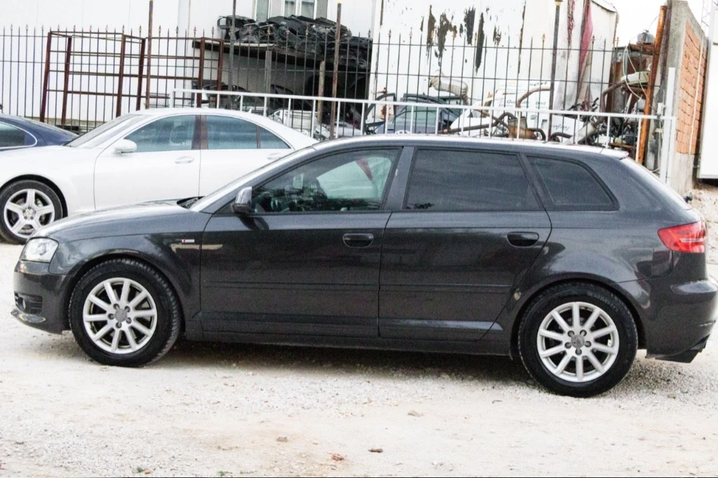 Audi A3 2.0tdi S Line automat, снимка 8 - Автомобили и джипове - 55981065