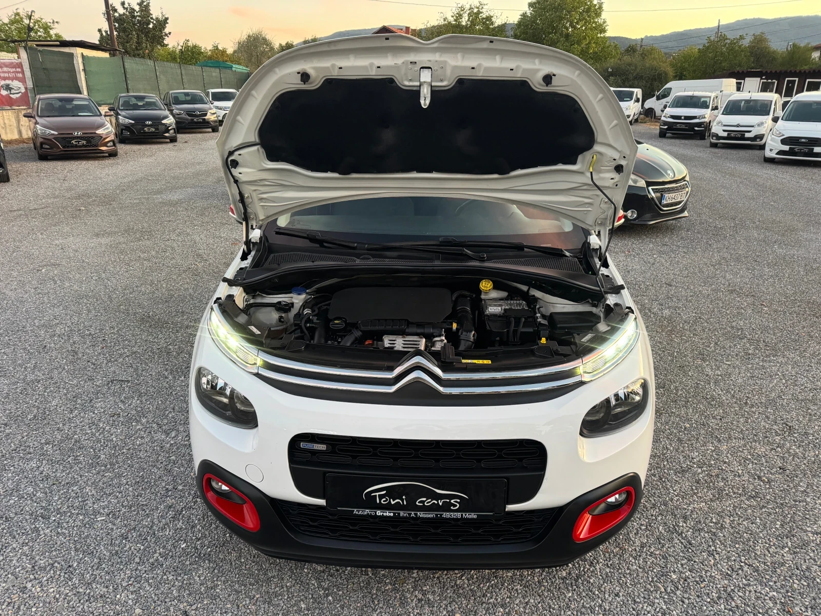 Citroen C3 1.2 Pure Tech NAVI!! Camera !! Keyless!! FULL!! , снимка 17 - Автомобили и джипове - 56415817