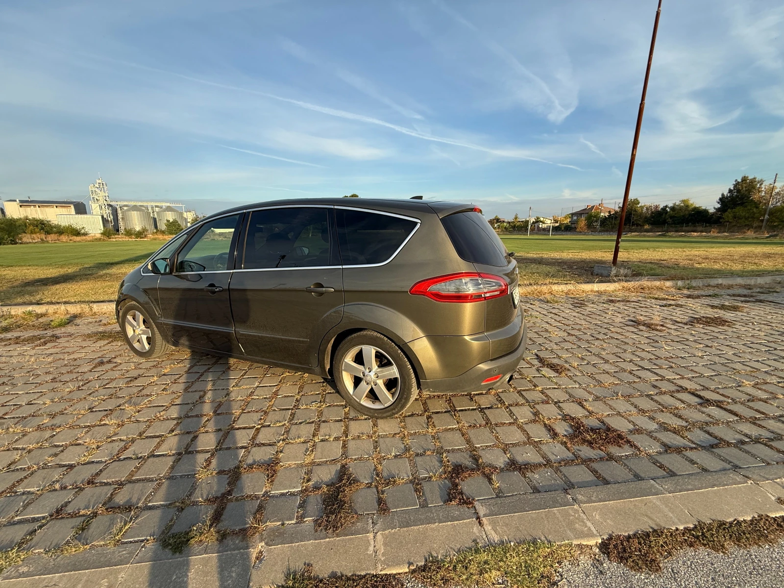 Ford S-Max 2.2 Tdci, снимка 2 - Автомобили и джипове - 56542481