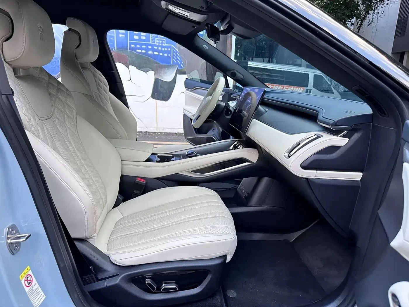 BYD Song L, снимка 11 - Автомобили и джипове - 56687256
