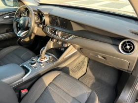Alfa Romeo Stelvio 2.2 4x4 Facelift, снимка 10