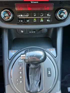 Kia Sportage 2.0 CRDI / AUTOMAT / 4x4, снимка 12